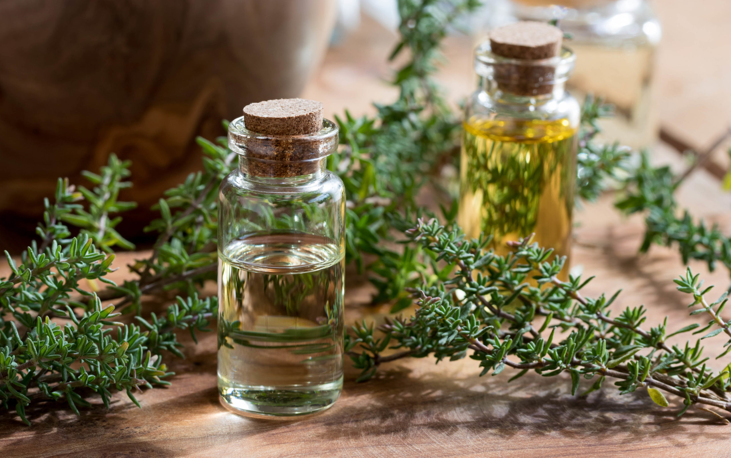 Aroma oils with Thyme